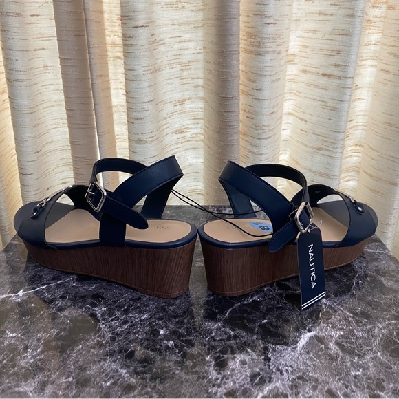 Nautica Navy Blue Sandals 👡 - Picture 9 of 11